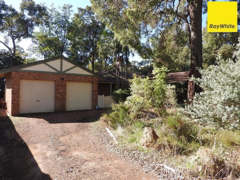 13 High Road, Roleystone WA 6111