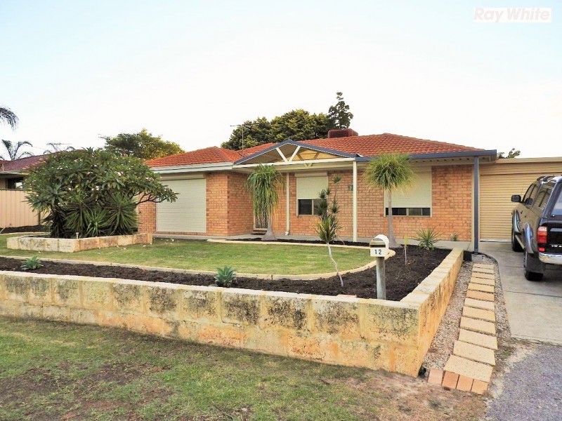 12 Piesse Place, Seville Grove WA 6112