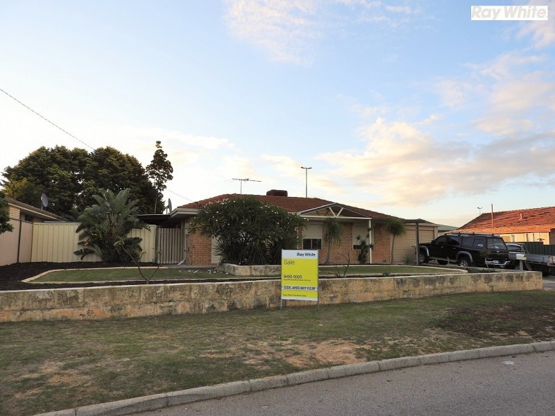 12 Piesse Place, Seville Grove WA 6112