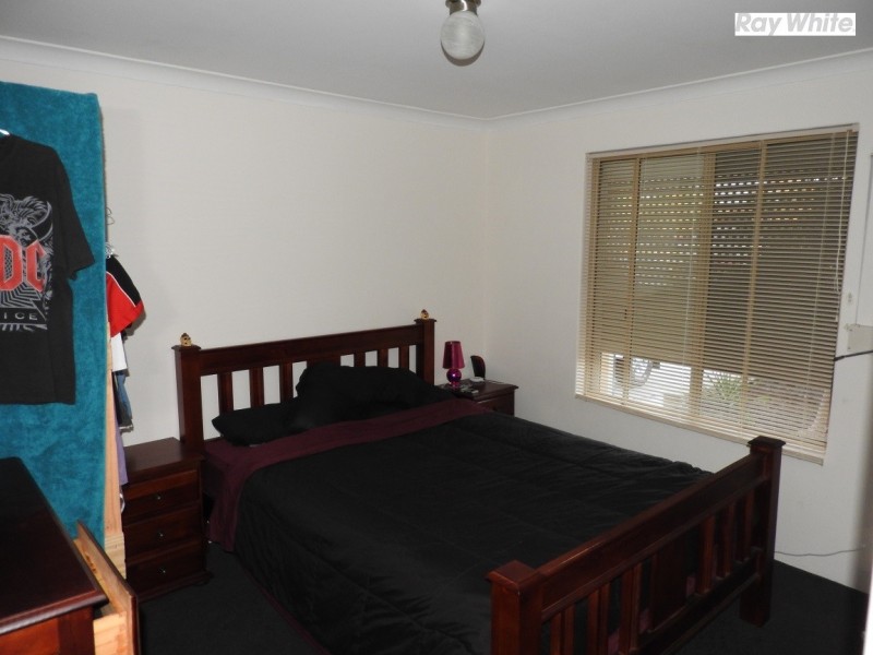 12 Piesse Place, Seville Grove WA 6112