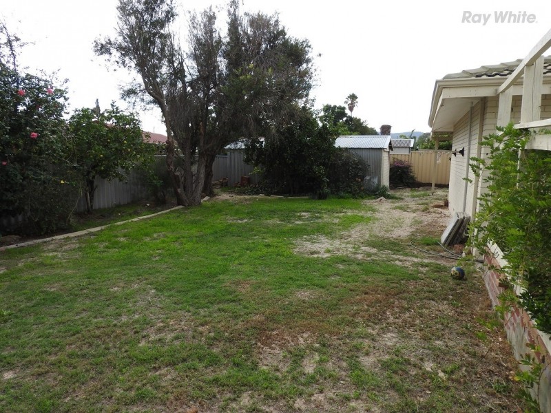 34 O’Sullivan Drive, Camillo WA 6111