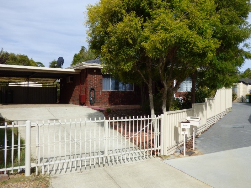 9 Netley, Armadale WA 6112