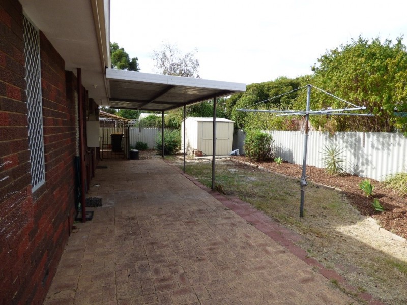 9 Netley, Armadale WA 6112