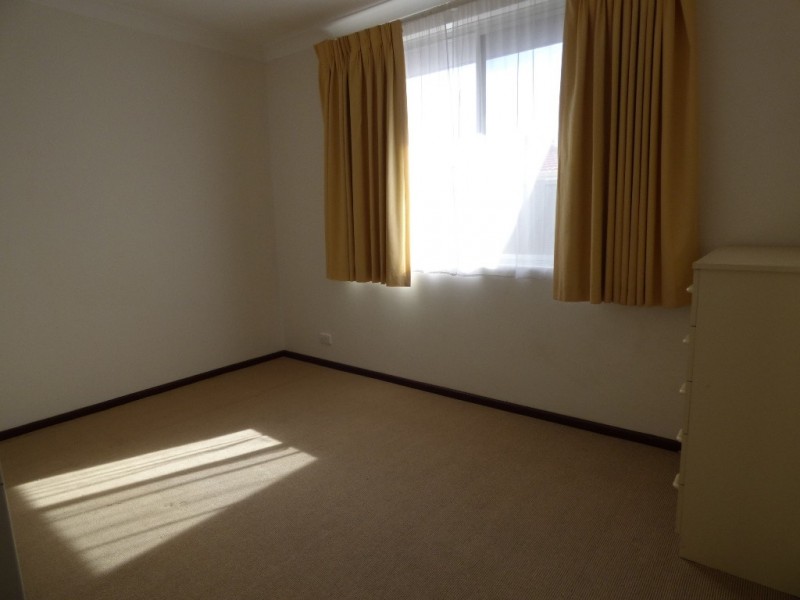 9 Netley, Armadale WA 6112