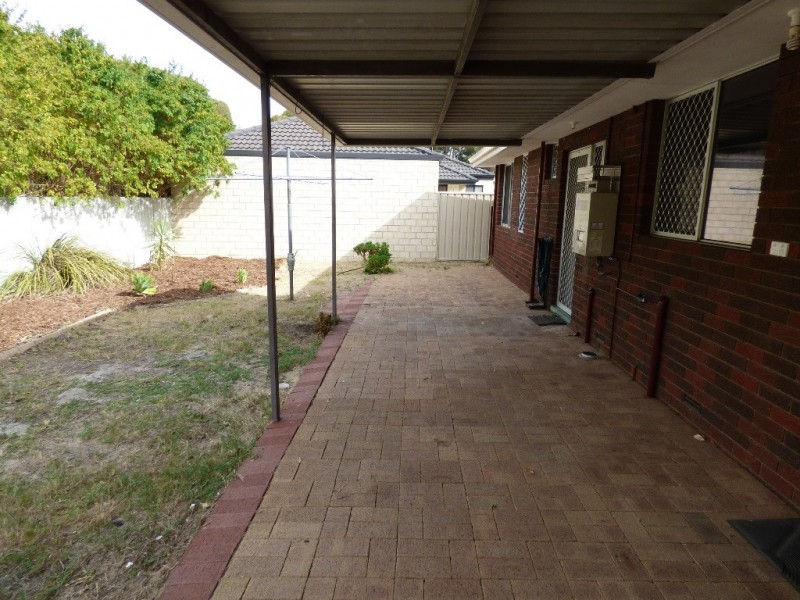 9 Netley, Armadale WA 6112