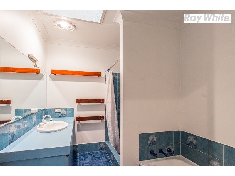 4 Looranah Street, Mount Nasura WA 6112