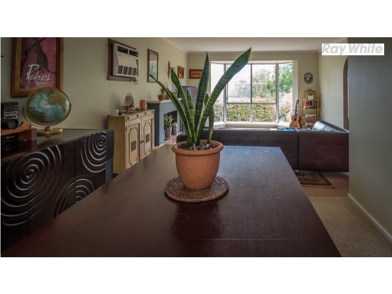 11 Coolabah Drive, Mount Nasura WA 6112