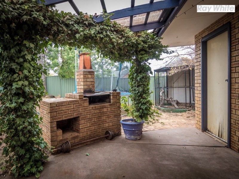 11 Coolabah Drive, Mount Nasura WA 6112