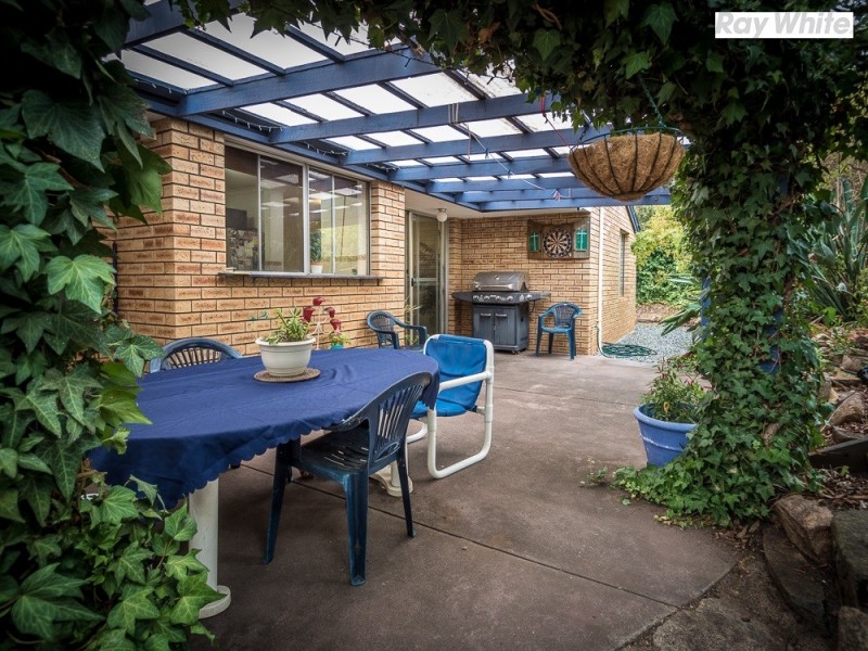 11 Coolabah Drive, Mount Nasura WA 6112