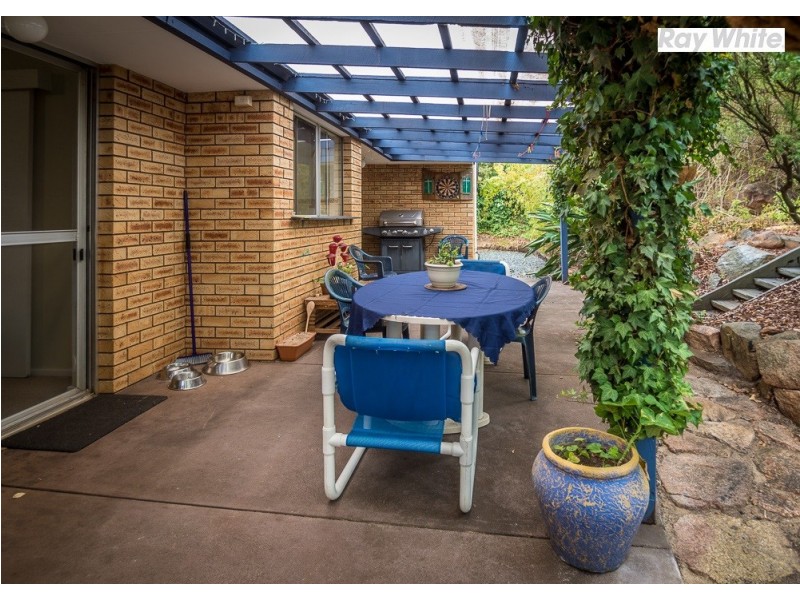 11 Coolabah Drive, Mount Nasura WA 6112