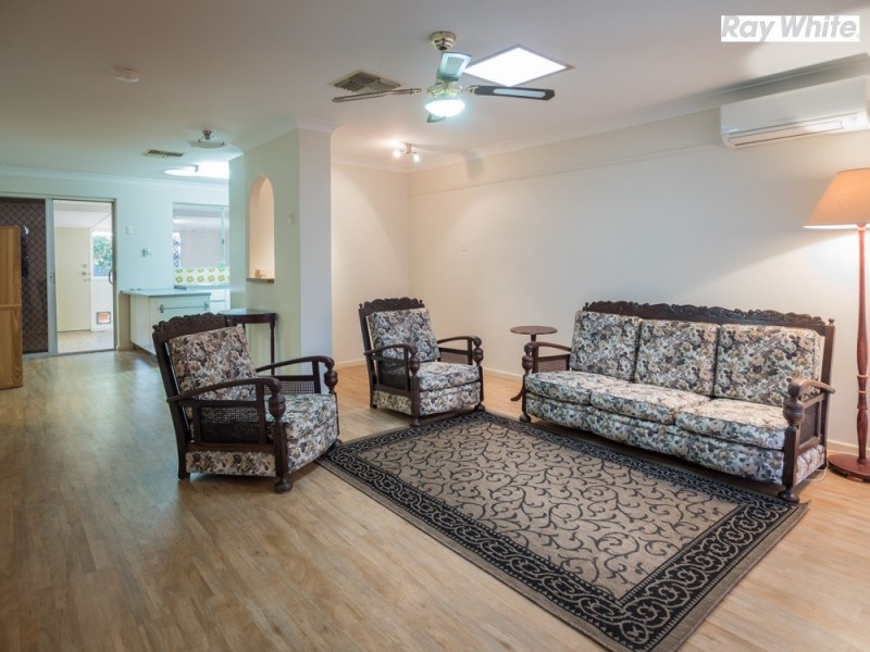 14 a Fountains Court, Armadale WA 6112