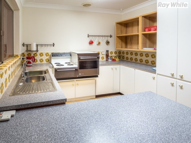 14 a Fountains Court, Armadale WA 6112