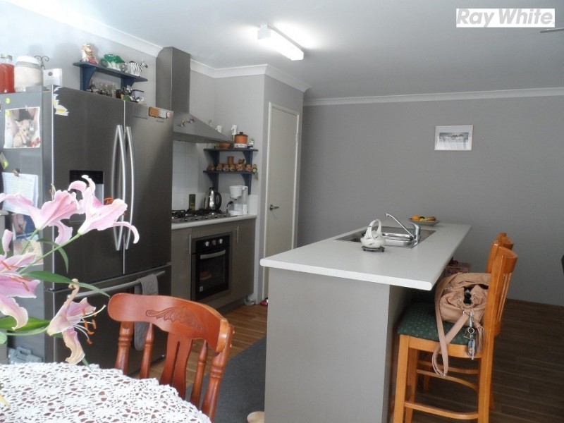 4 Podger Way, Brookdale WA 6112