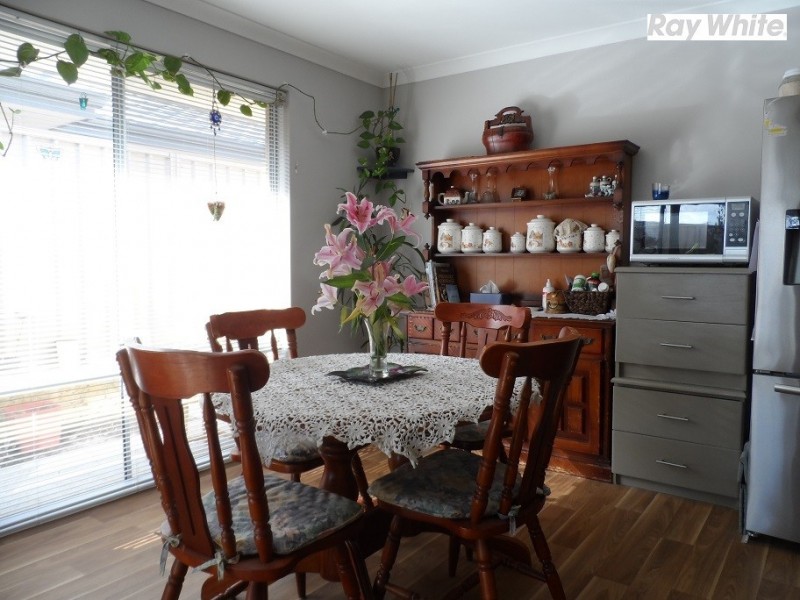 4 Podger Way, Brookdale WA 6112