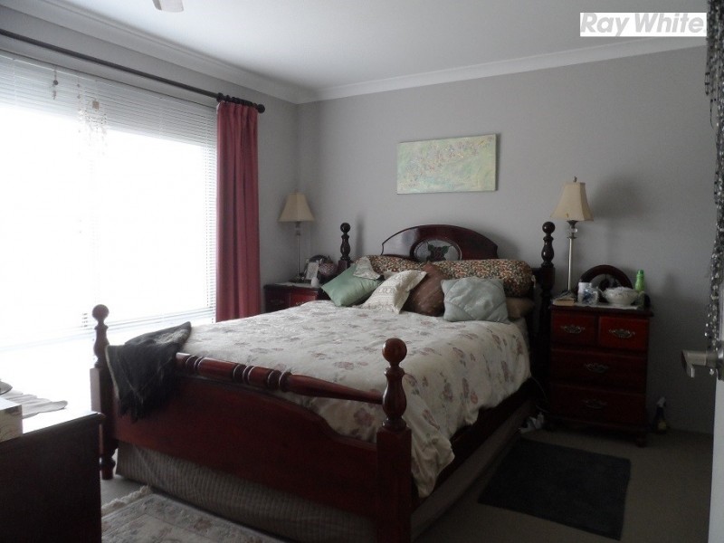 4 Podger Way, Brookdale WA 6112