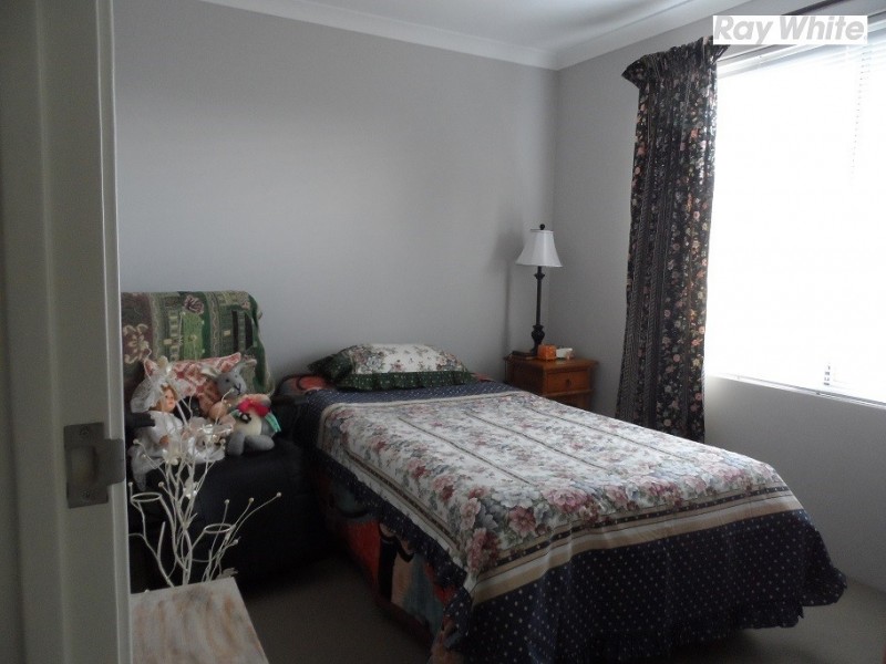 4 Podger Way, Brookdale WA 6112