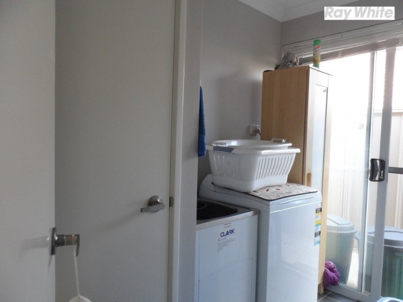 4 Podger Way, Brookdale WA 6112