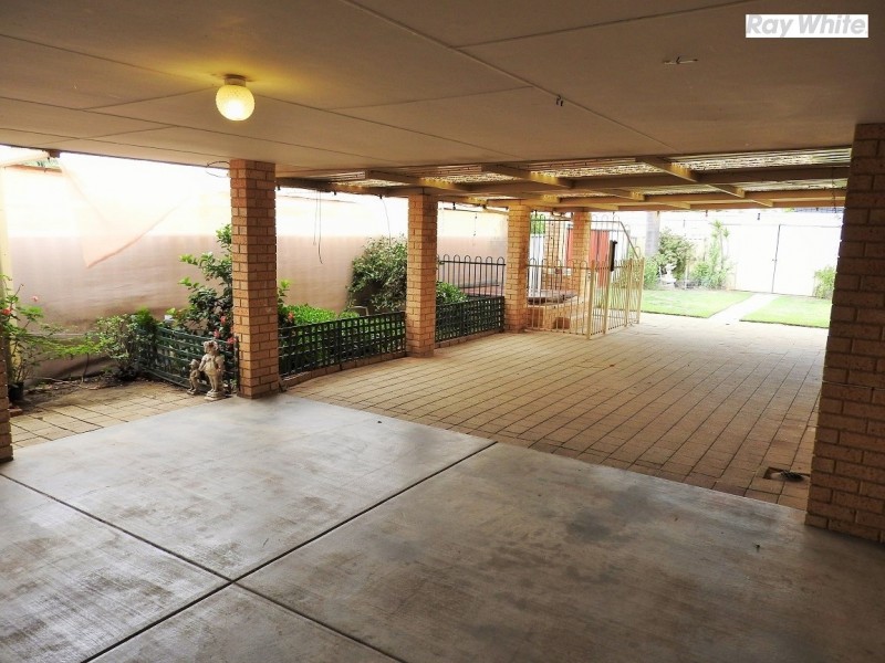 12 Bodicoat Drive, Brookdale WA 6112