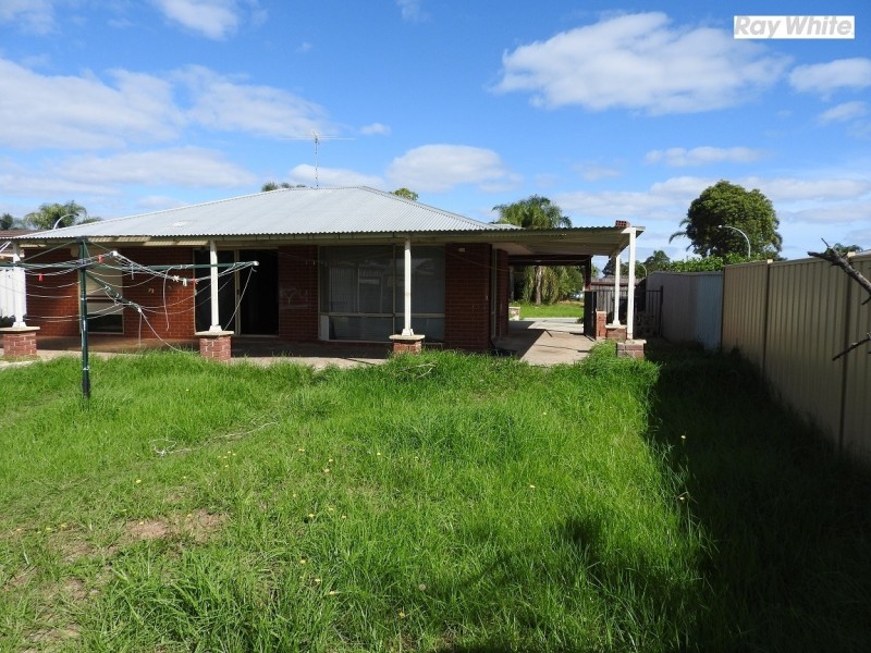73 Seminole Gardens, Seville Grove WA 6112