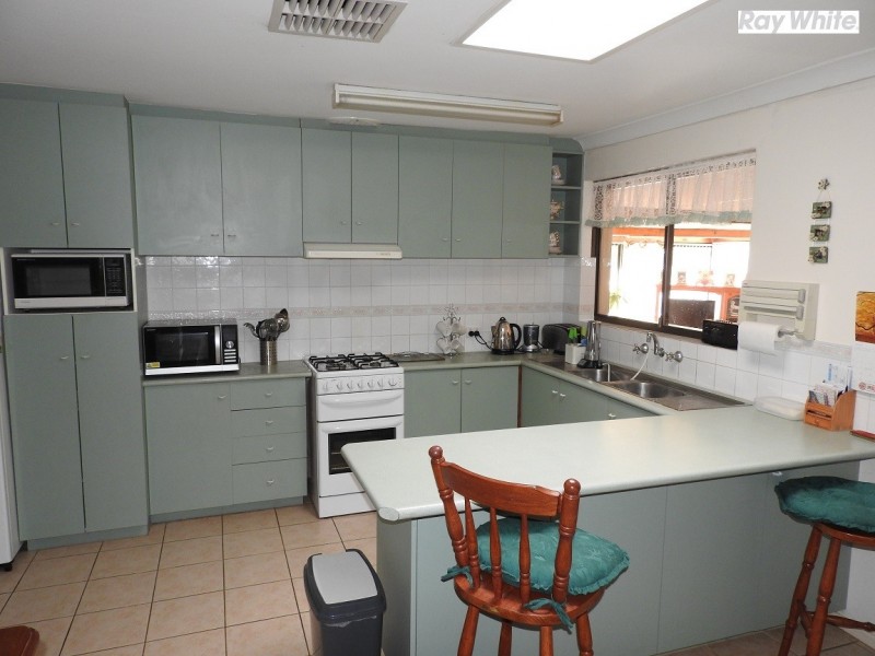 5 Whittington Street, Mount Nasura WA 6112