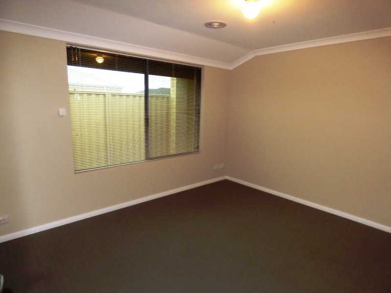 64 Kardan Boulevard, Byford WA 6122