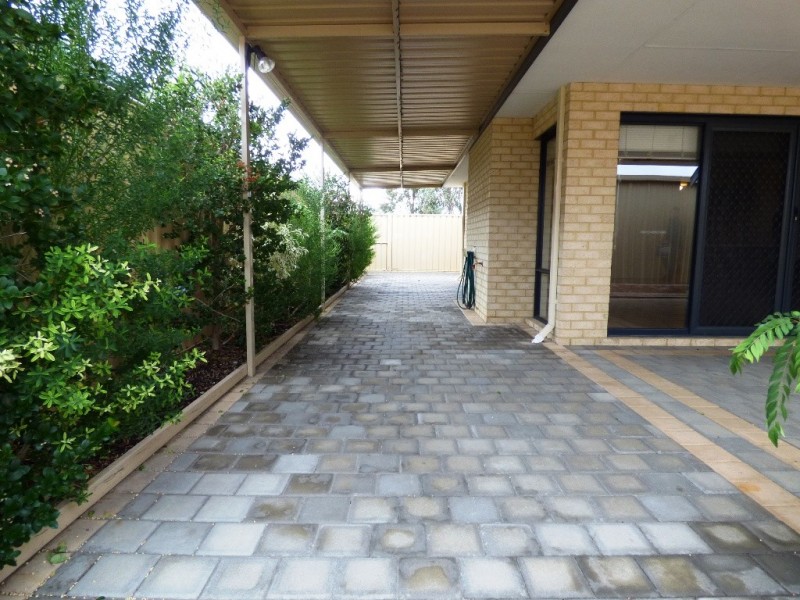 64 Kardan Boulevard, Byford WA 6122