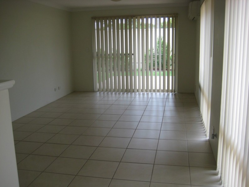 14/10 Delamere Way, Camillo WA 6111