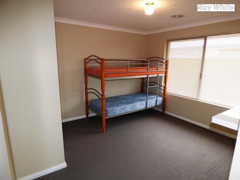 64 Kardan Boulevard, Byford WA 6122