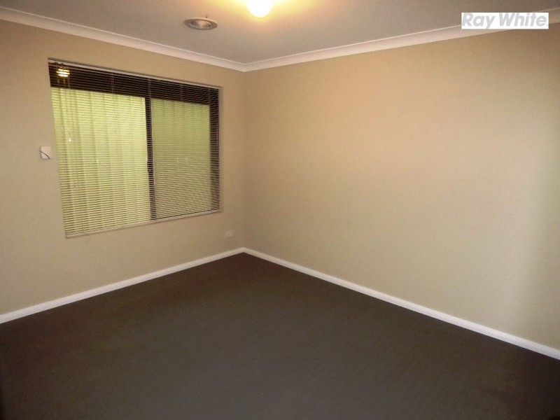 64 Kardan Boulevard, Byford WA 6122