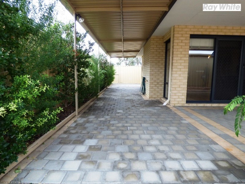 64 Kardan Boulevard, Byford WA 6122