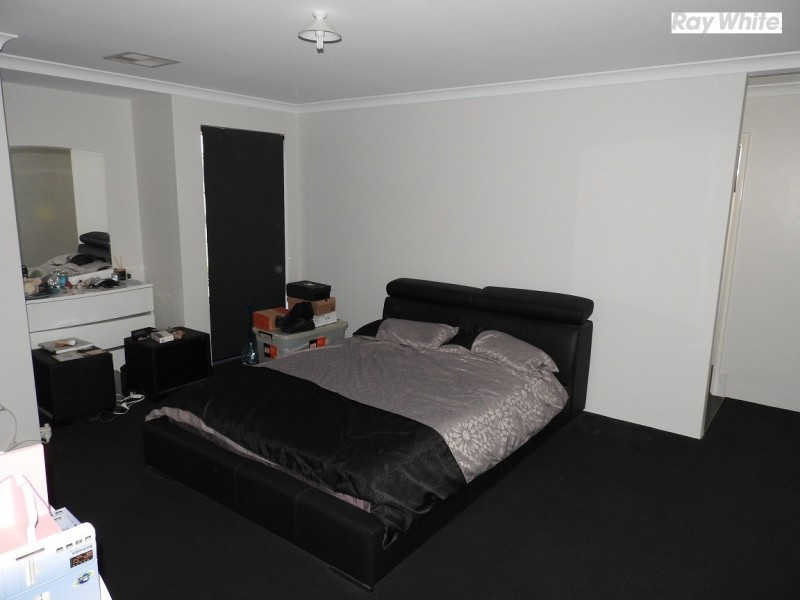 38 Wycliffe Turn, Piara Waters WA 6112