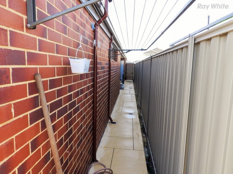 38 Wycliffe Turn, Piara Waters WA 6112