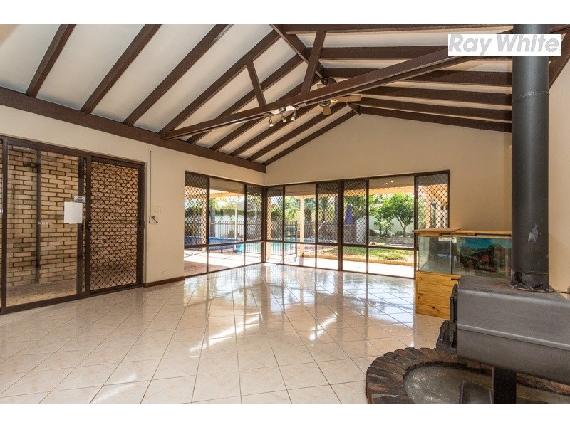16 Elanora Road, Armadale WA 6112
