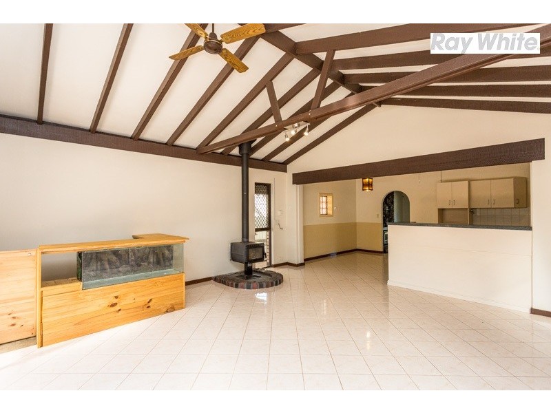 16 Elanora Road, Armadale WA 6112