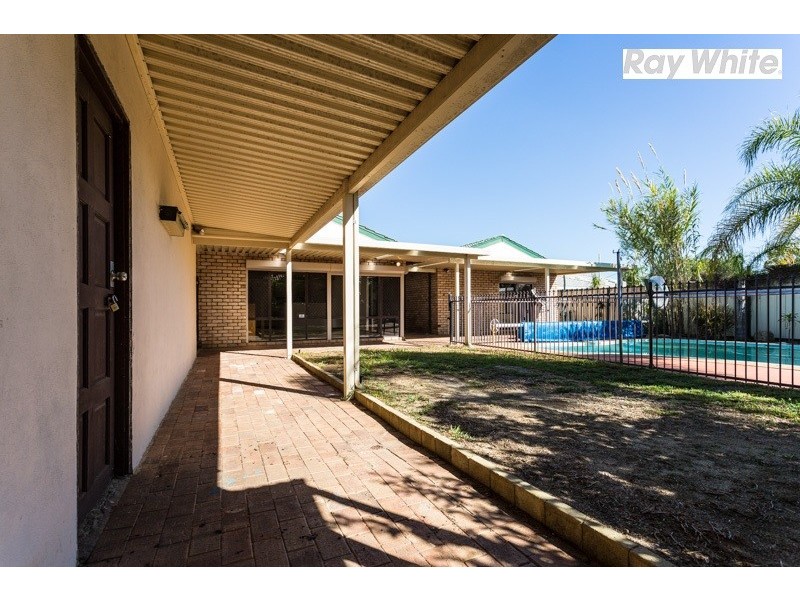 16 Elanora Road, Armadale WA 6112