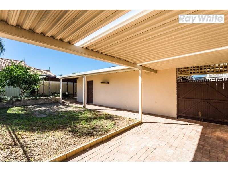 16 Elanora Road, Armadale WA 6112