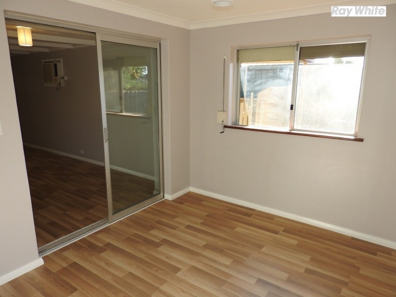 18 Redross Court, Armadale WA 6112