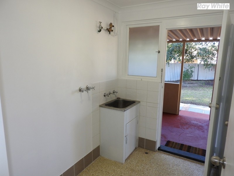 18 Redross Court, Armadale WA 6112