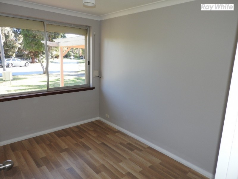 18 Redross Court, Armadale WA 6112