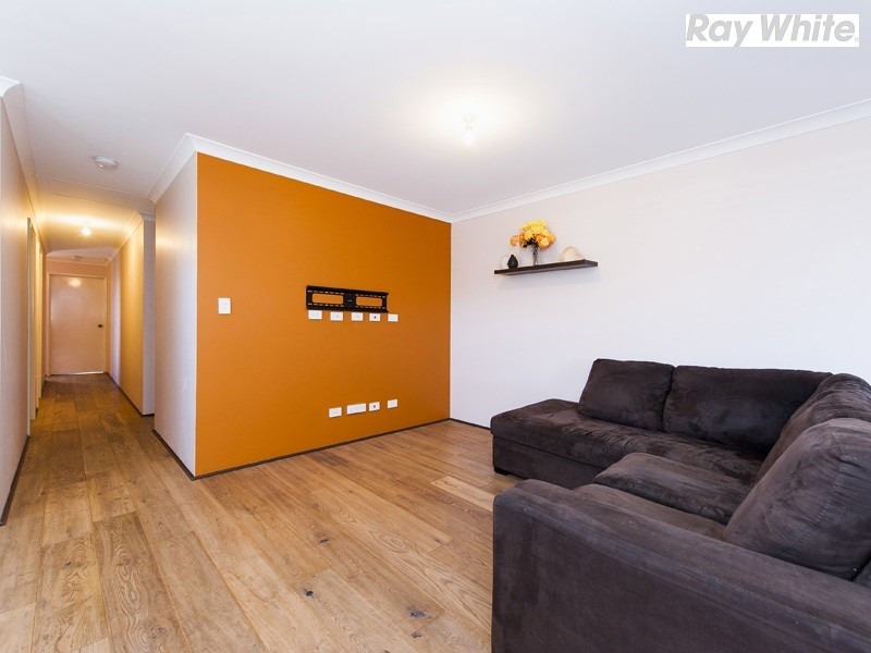 63 Veterans Drive, Byford WA 6122