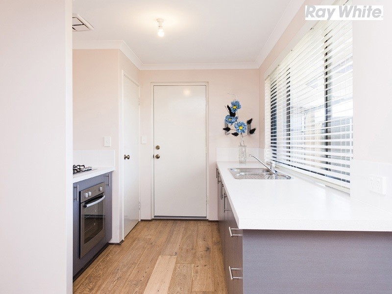 63 Veterans Drive, Byford WA 6122