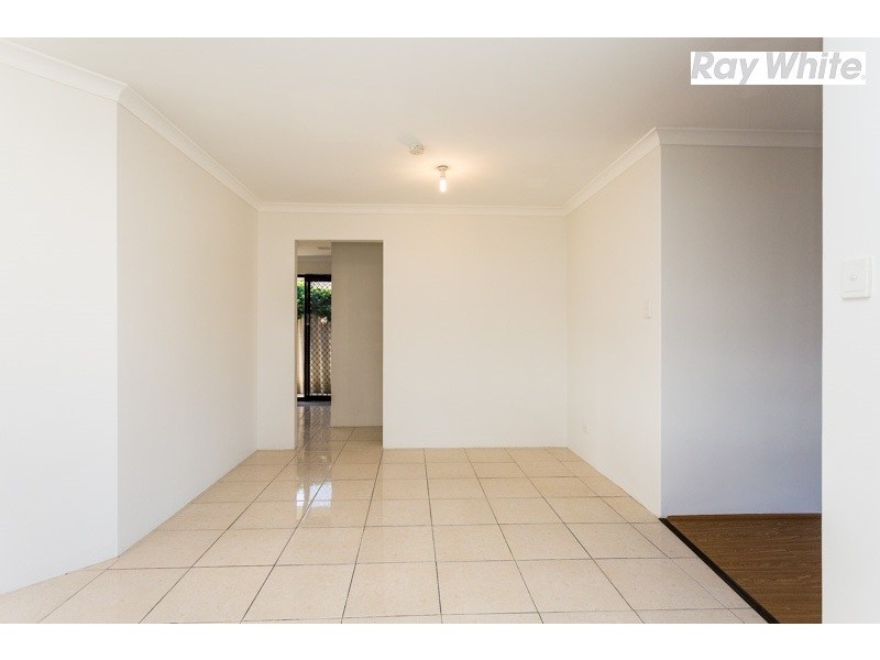 18 Candish Grove, Seville Grove WA 6112