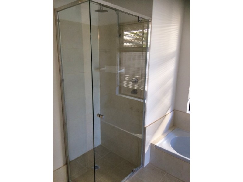 18 Candish Grove, Seville Grove WA 6112