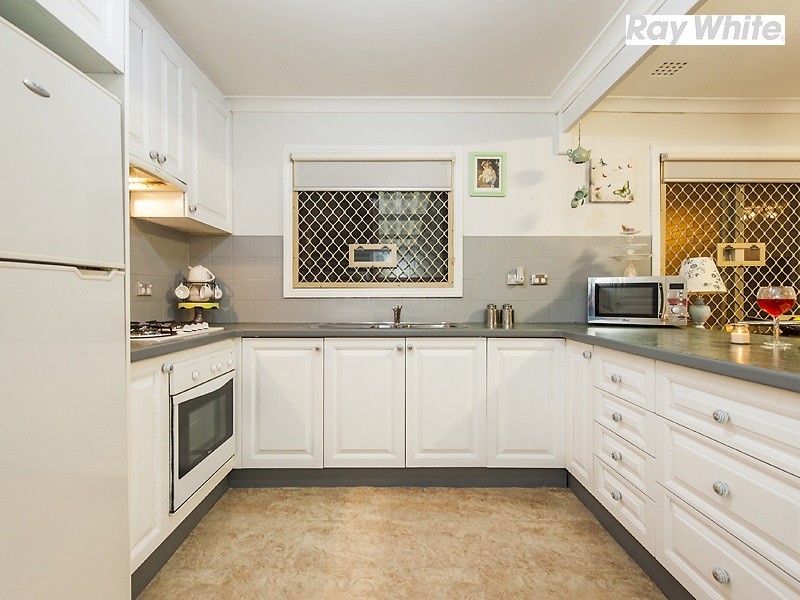 2 Olbah Place, Armadale WA 6112