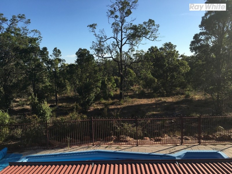 4 Robinson Road, Roleystone WA 6111