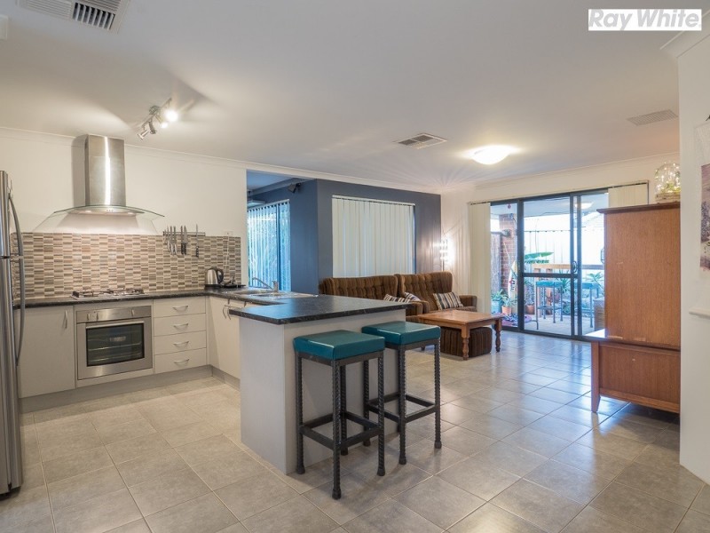 35 Ralphs Street, Seville Grove WA 6112