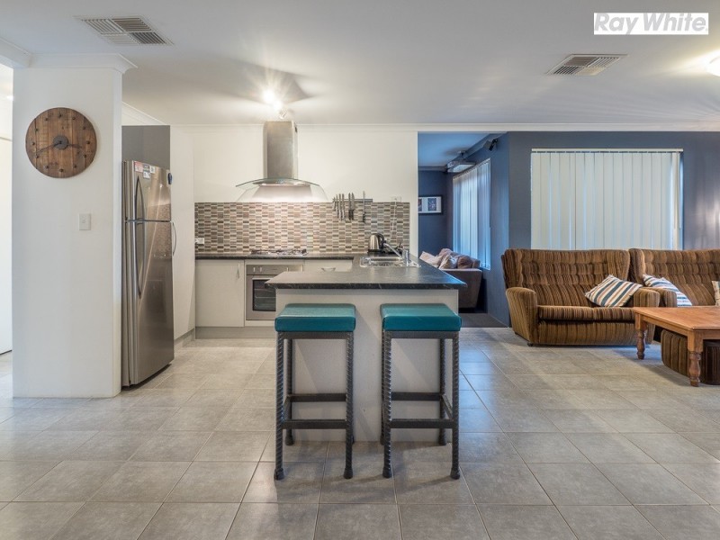 35 Ralphs Street, Seville Grove WA 6112