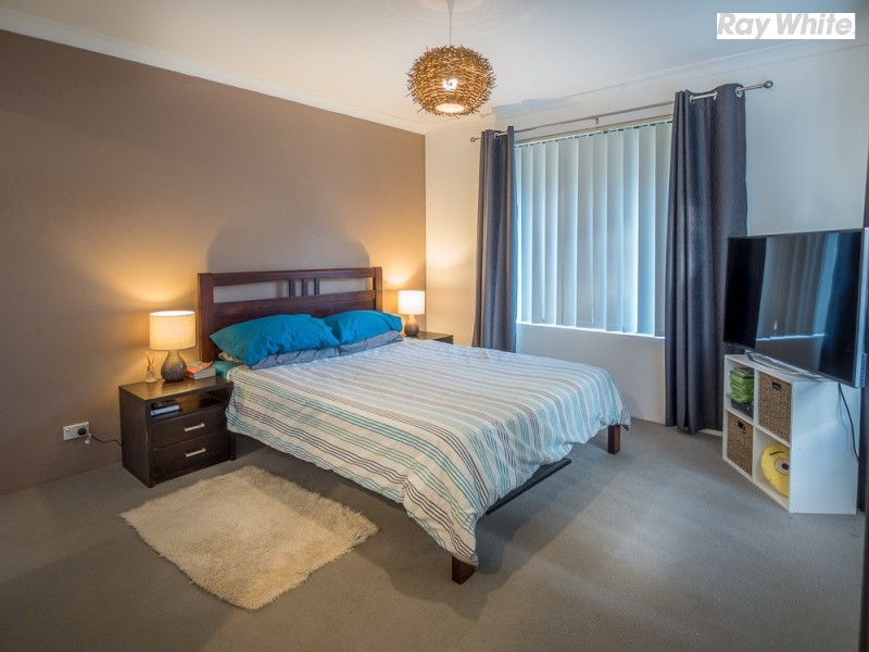 35 Ralphs Street, Seville Grove WA 6112