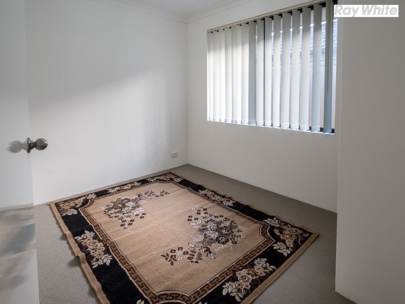 35 Ralphs Street, Seville Grove WA 6112