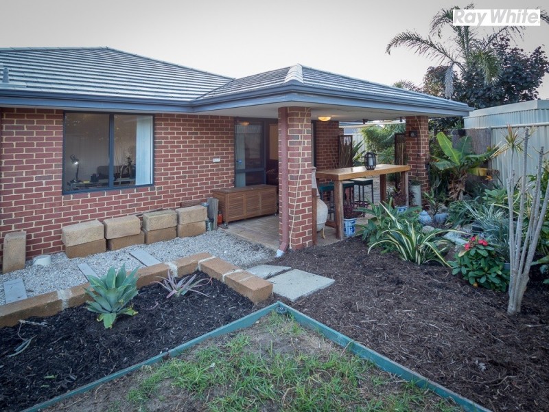 35 Ralphs Street, Seville Grove WA 6112